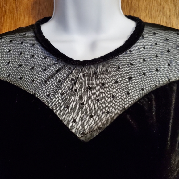 Velvet peplum top with mesh insert - Picture 3 of 8